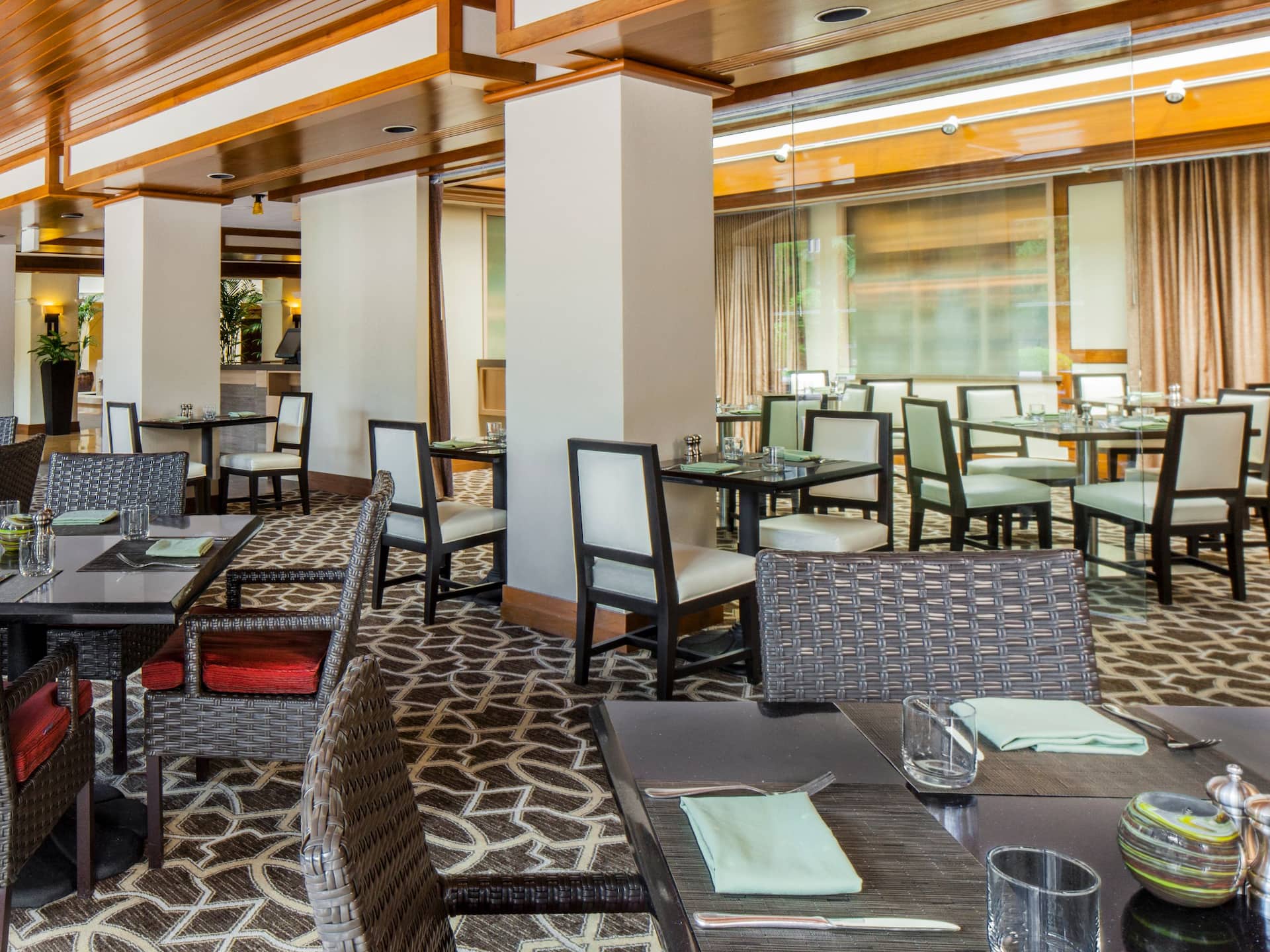 Hyatt Regency Westlake Harvest Dining Room