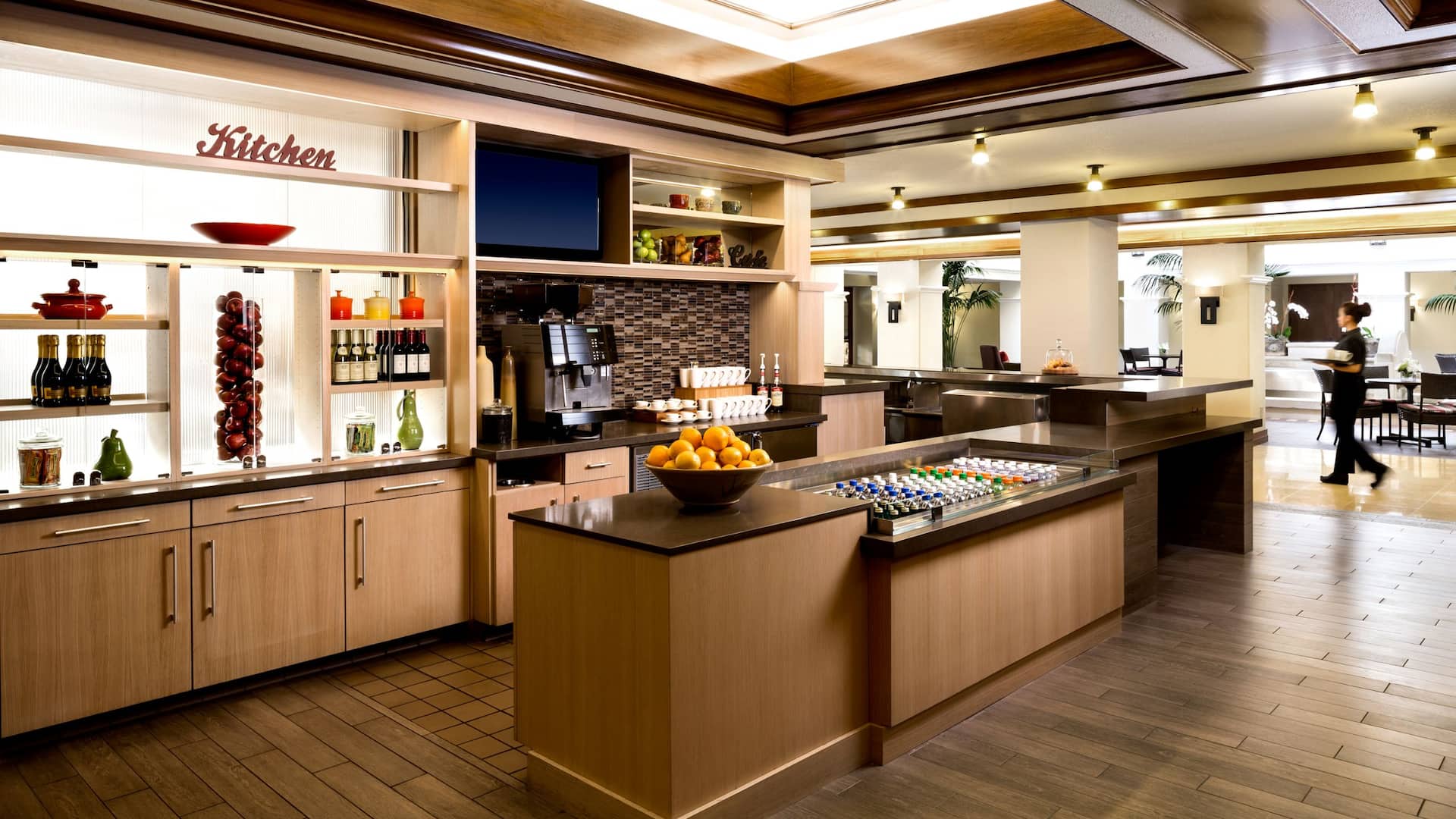 Hyatt Regency Westlake Harvest Grab and Go