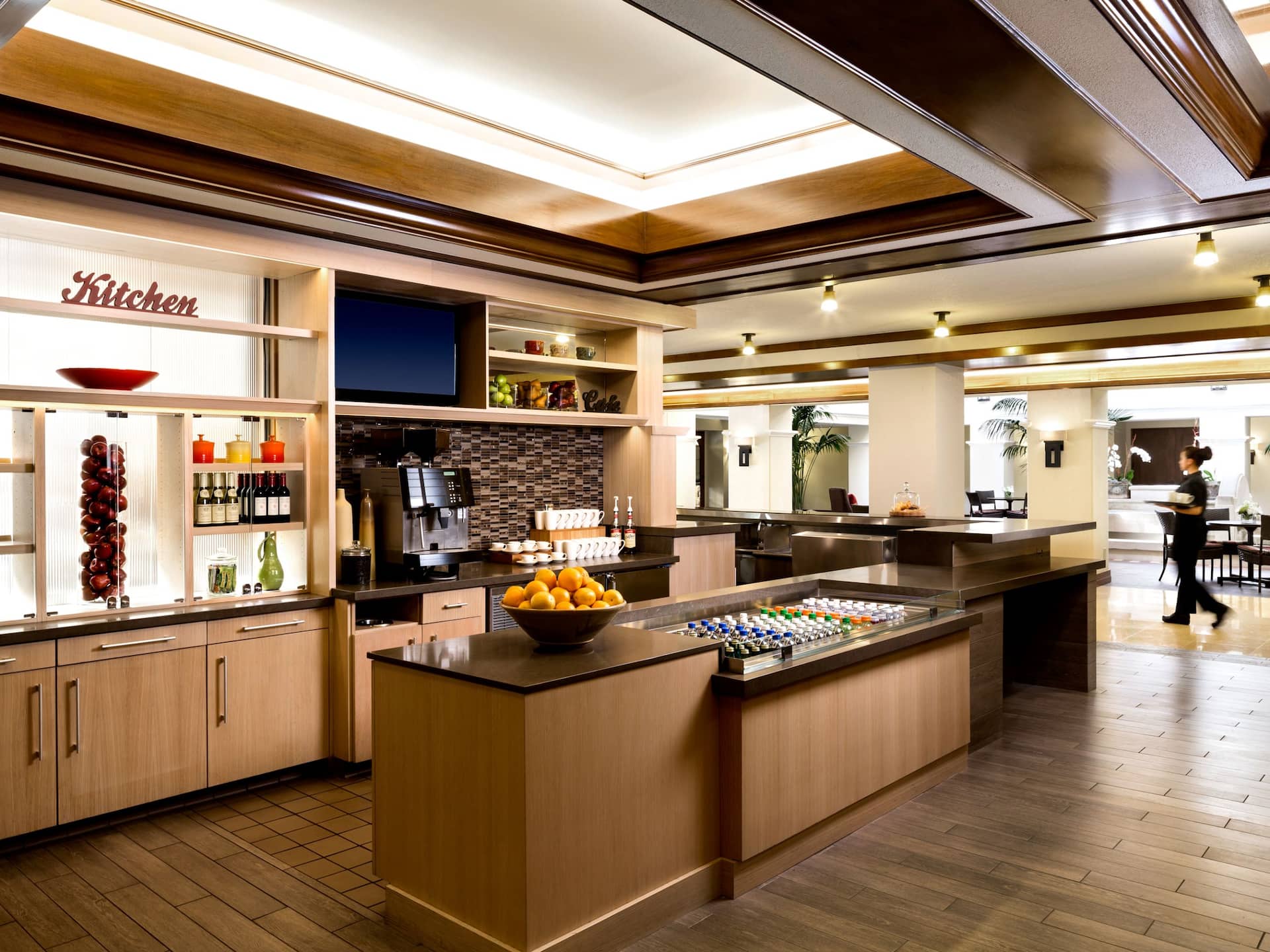 Hyatt Regency Westlake Harvest Grab and Go