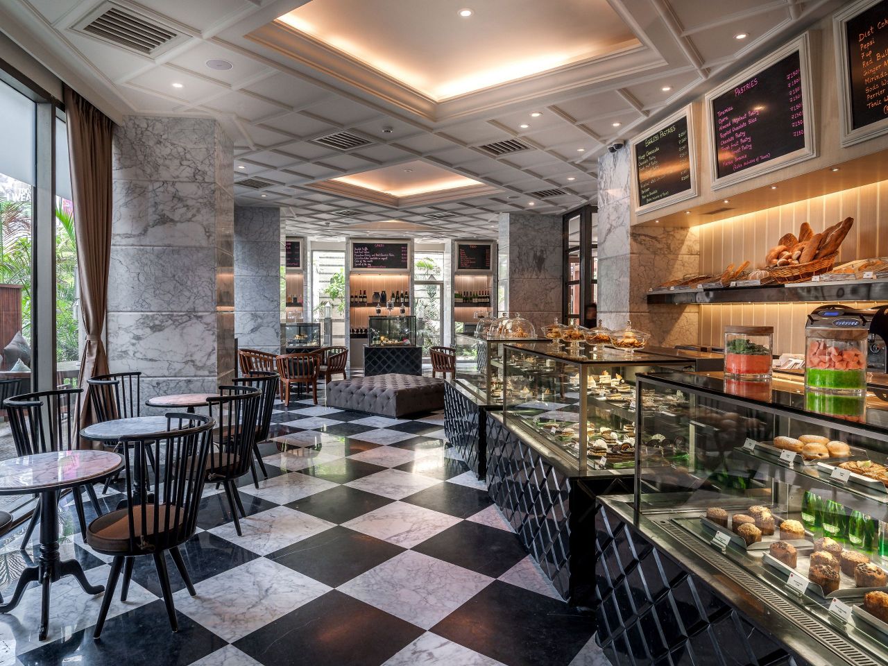 Restaurants in Ahmedabad, 5 Star Restaurants in Ahmedabad at Hyatt