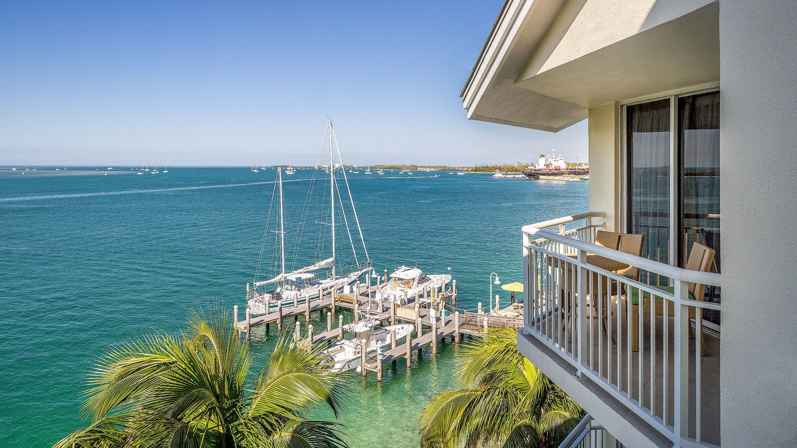 1 von 4 Hyatt Centric Key West Resort & Spa Ocean View from Room Balcony
