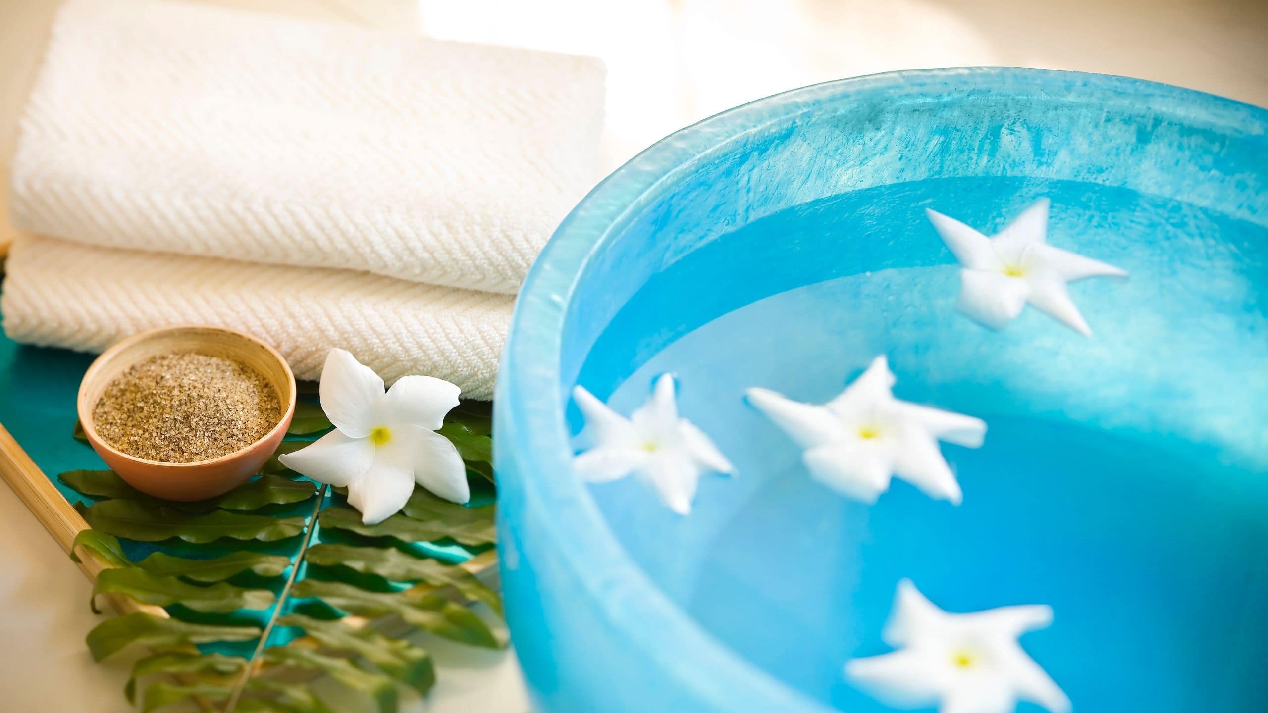 Hyatt Centric Key West Resort & Spa Foot Bath Detail