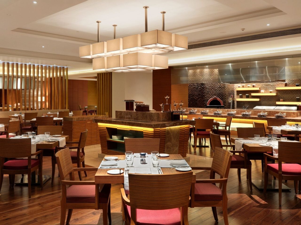 best-5-star-restaurant-lounge-bar-in-pune-hyatt-pune