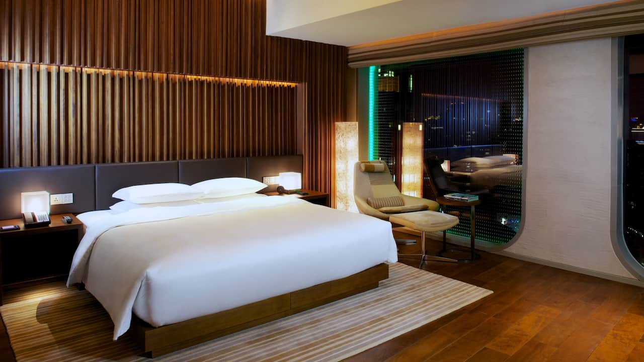 Andaz XINTIANDI, SHANGHAI King Bed