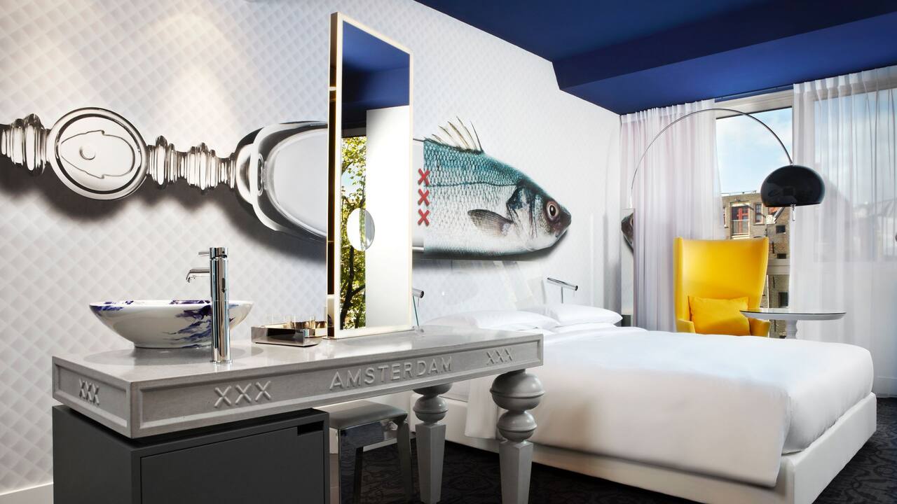 Andaz Amsterdam Prinsengracht 1 Queen Bed Canal View