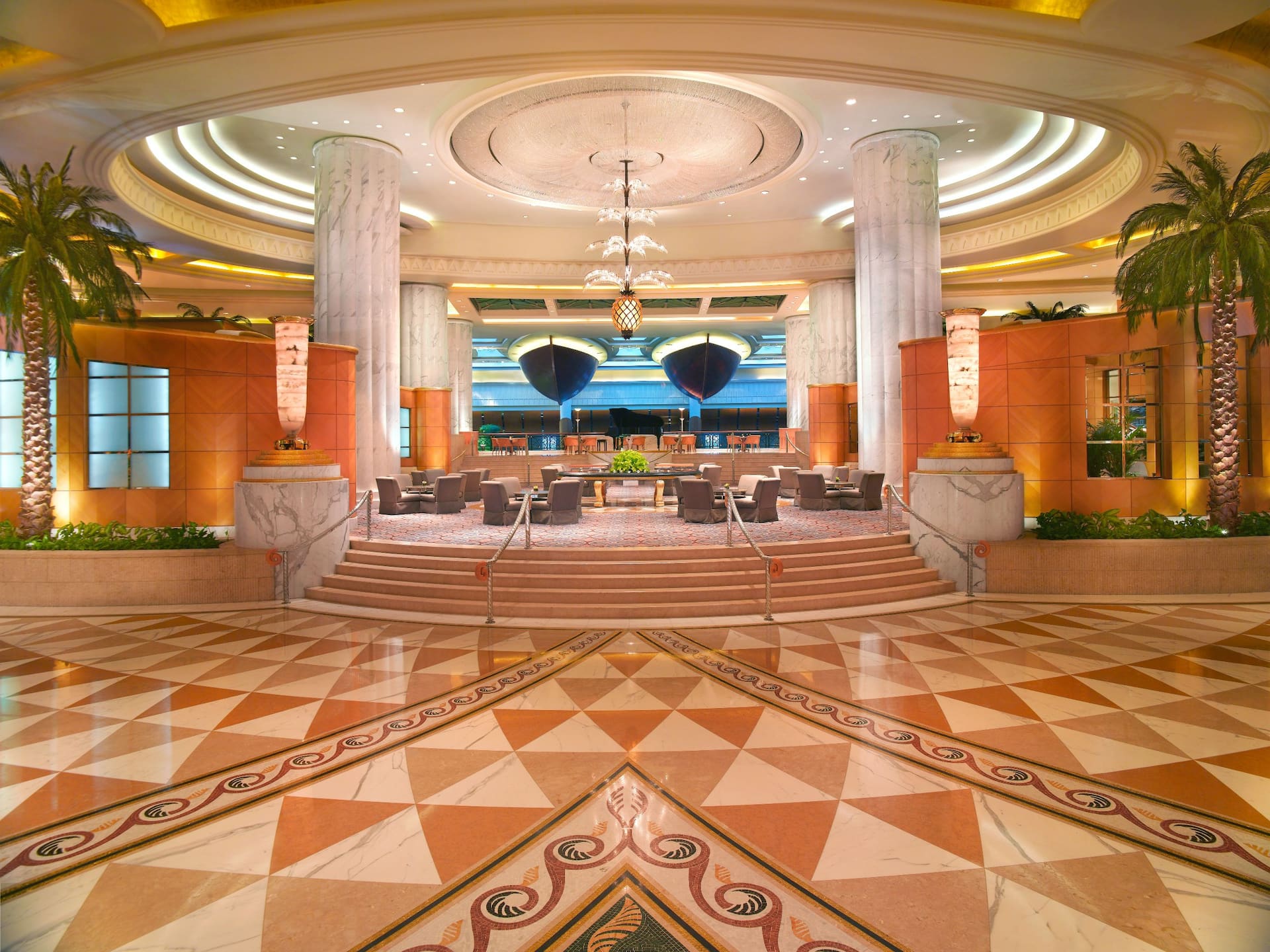 grand hyatt dubai lobby