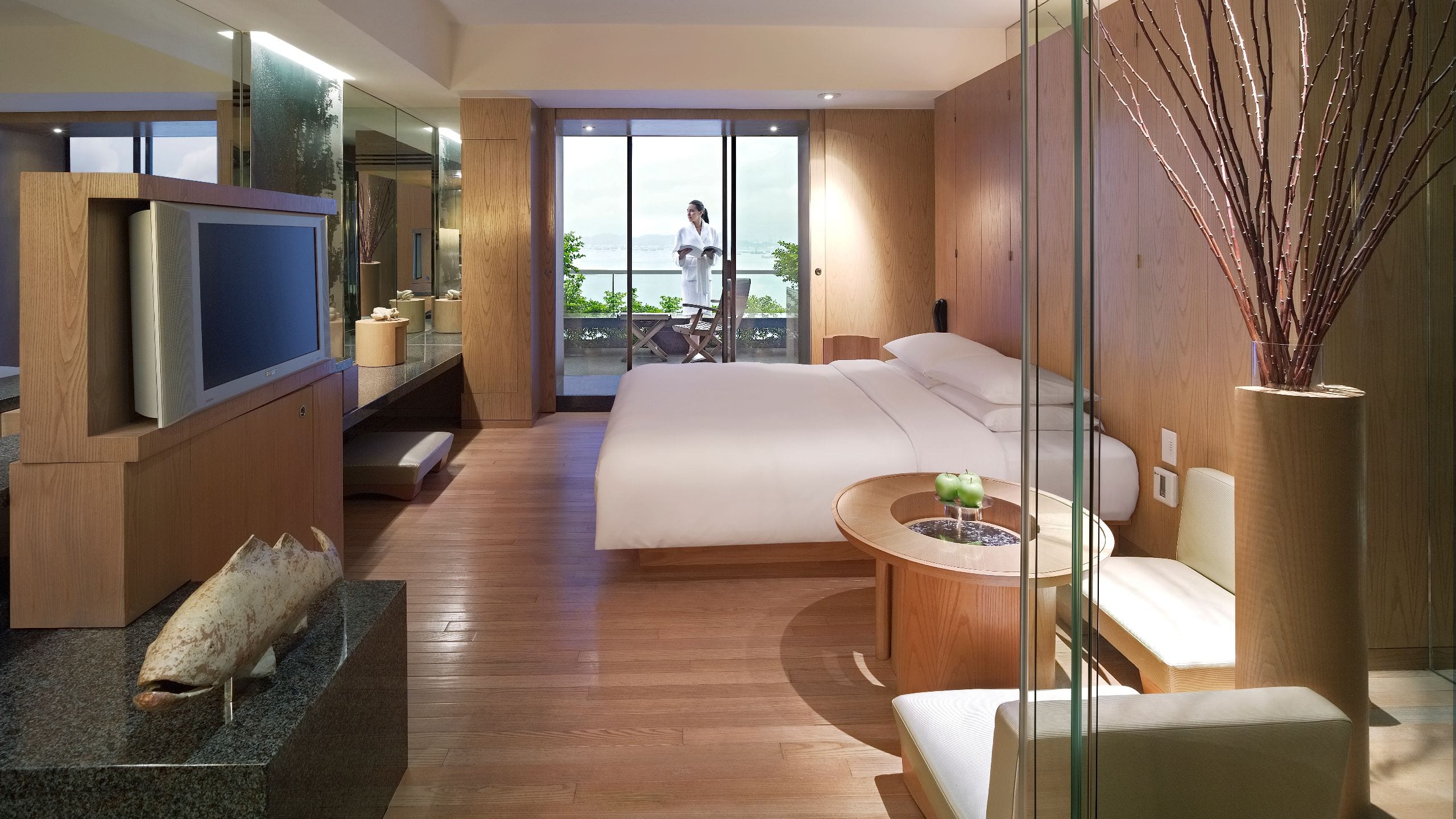 1 King Bed Plateau with Terrace 