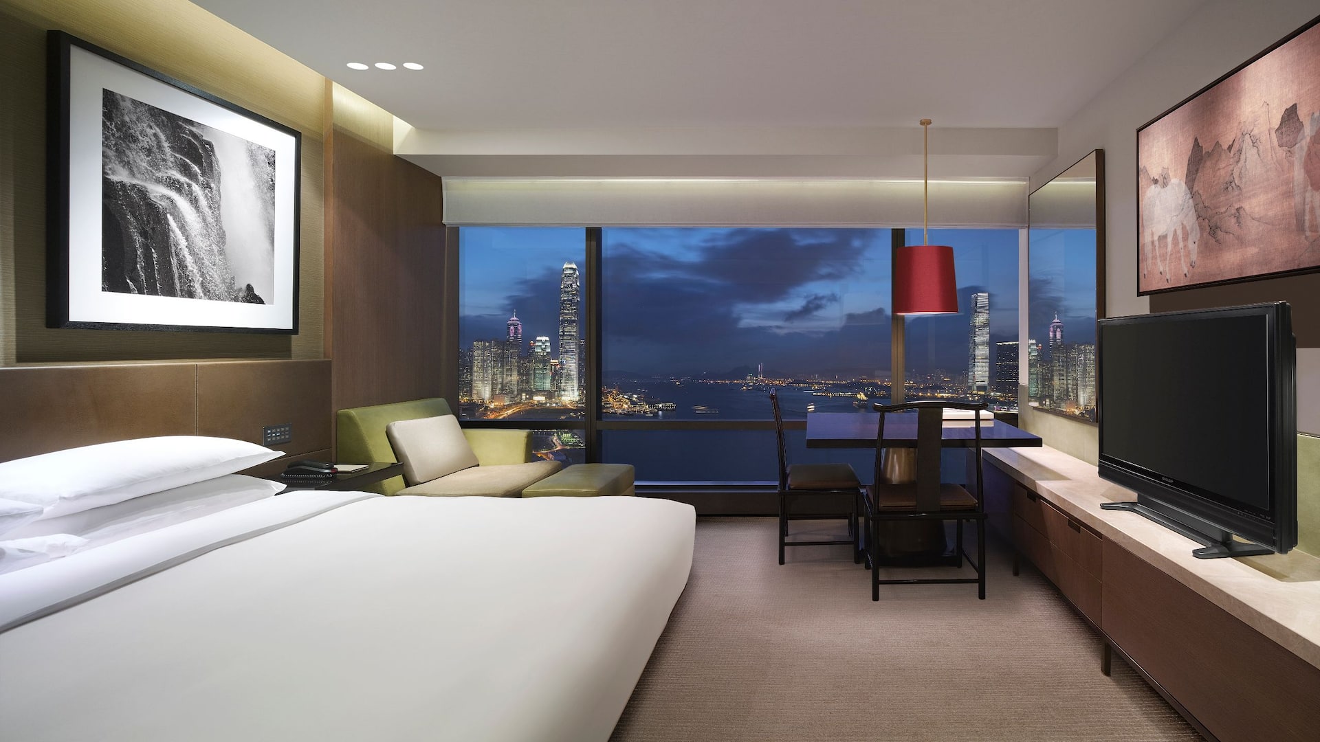 1 de 2 1 King Bed Harbour View