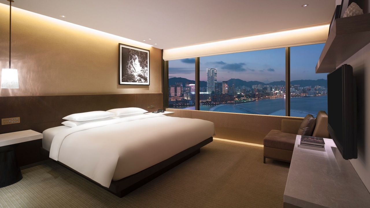 Grand Victoria Harbour Suite