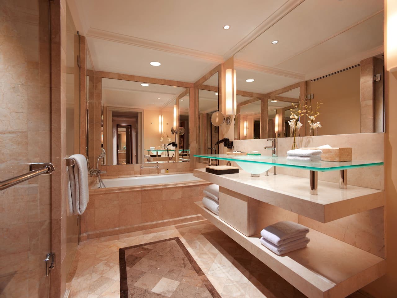 Grand Hyatt Jakarta Hotel Room