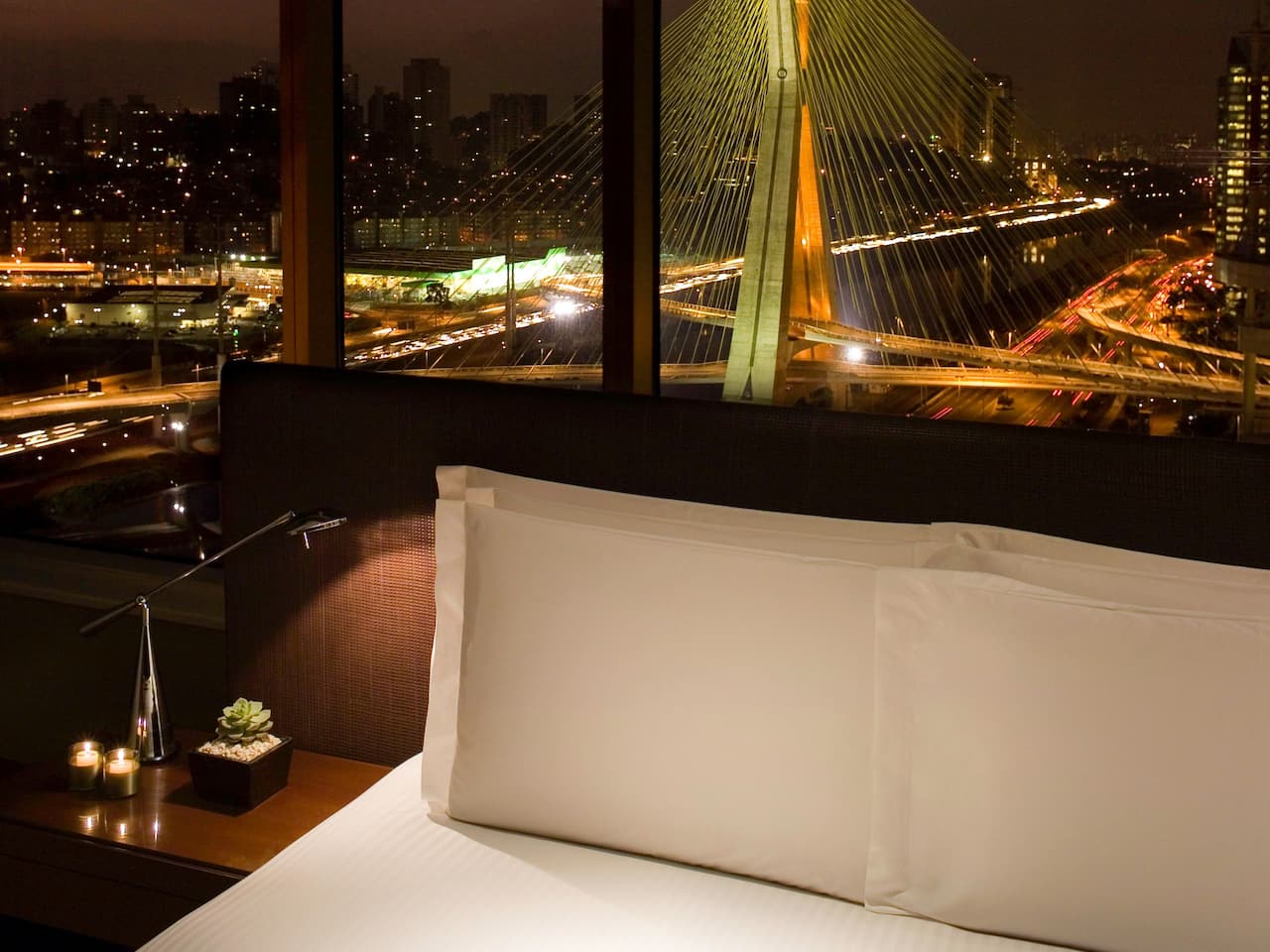 king bed