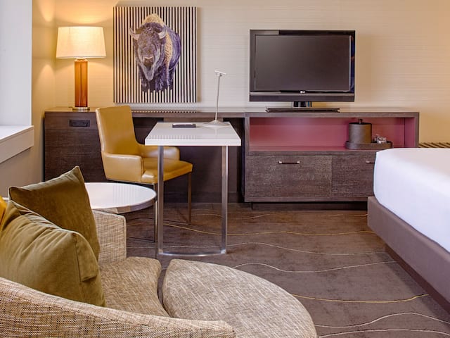 Downtown Denver Hotel Rooms at Grand Hyatt Denver