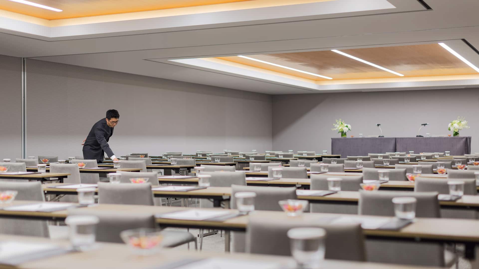 1/1 Grand Salon Ⅰ, Ⅱ, & III for Banquet Style Events