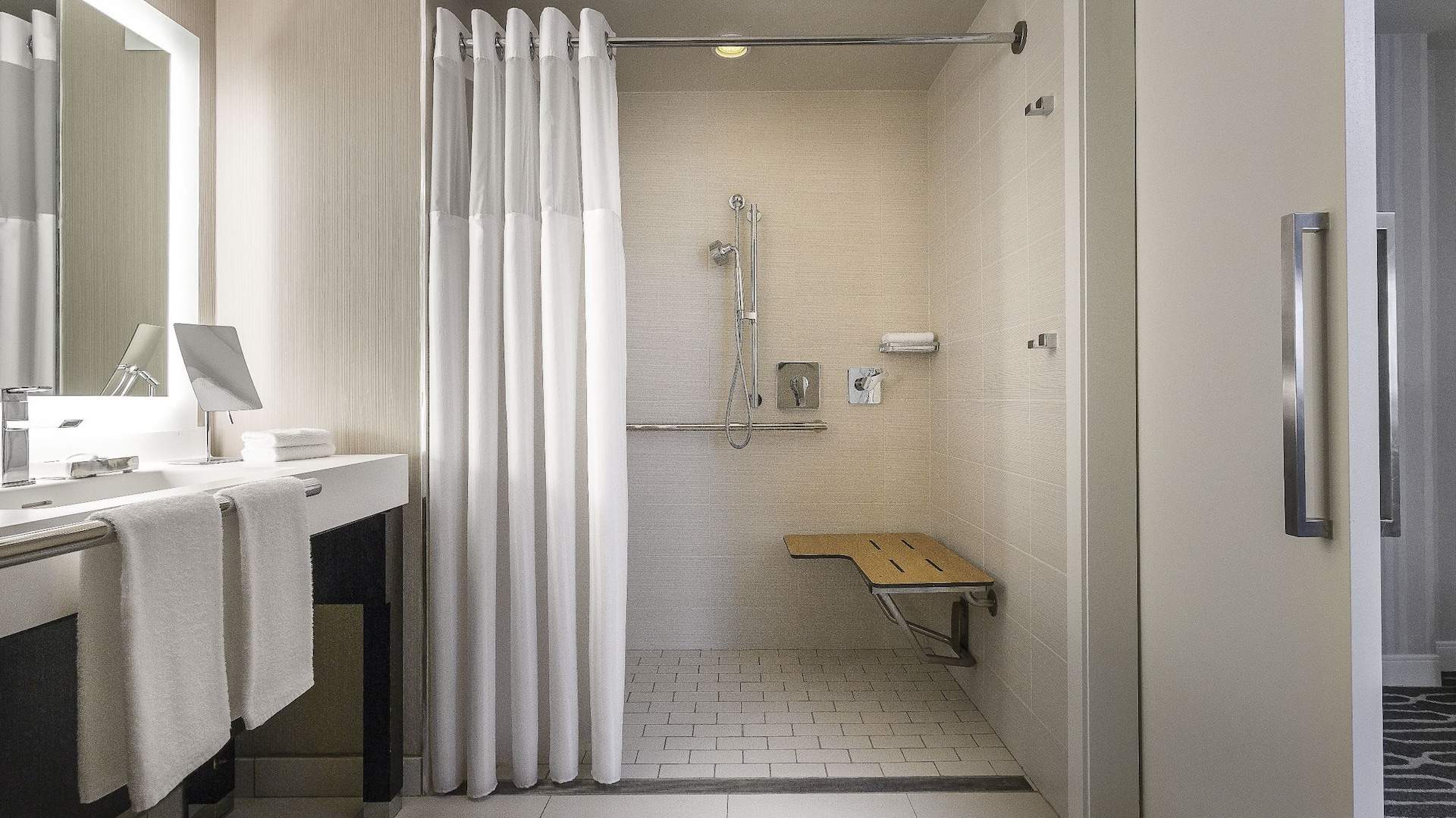 Manchester Grand Hyatt San Diego Accessible Shower