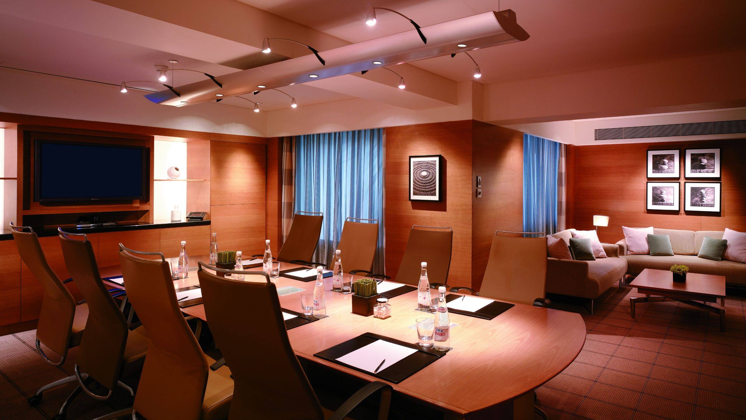 The Boardroom Meeting Room Grand Hyatt Singapore, Orchard Road