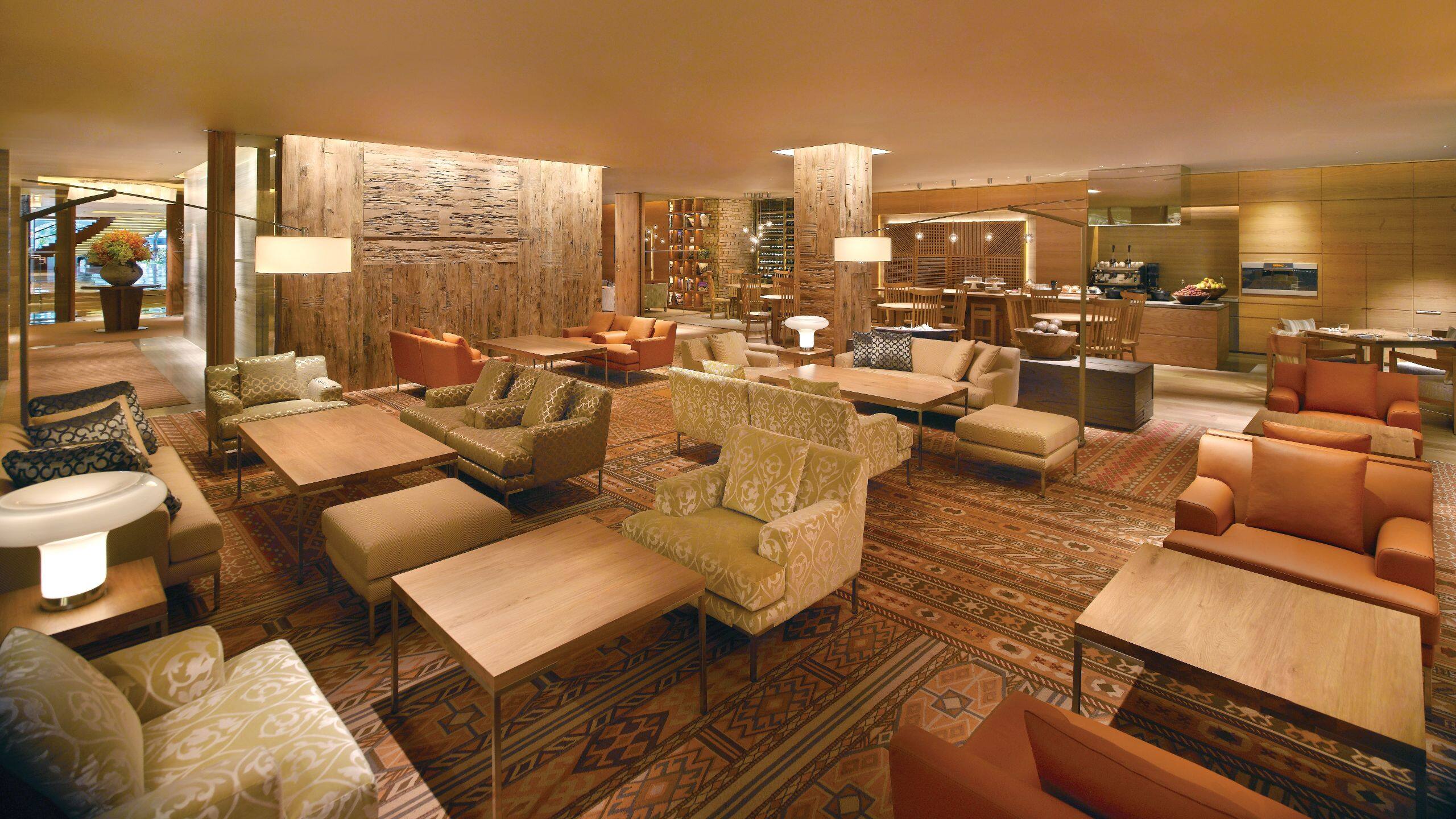 10 SCOTTS Grand Hyatt Singapore (The Dining Room and Living Room)