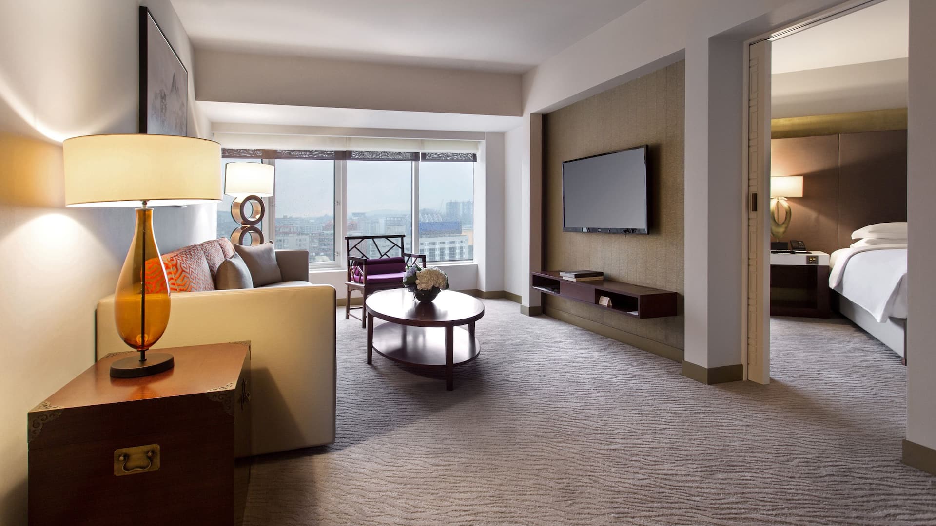 Grand Suite Bedroom