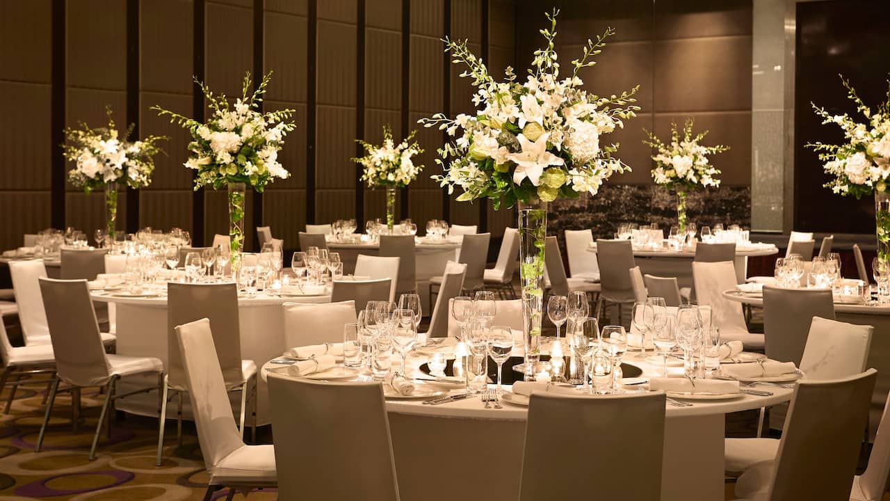 Grand Hyatt Taipei  Wedding Reception in Residence Room