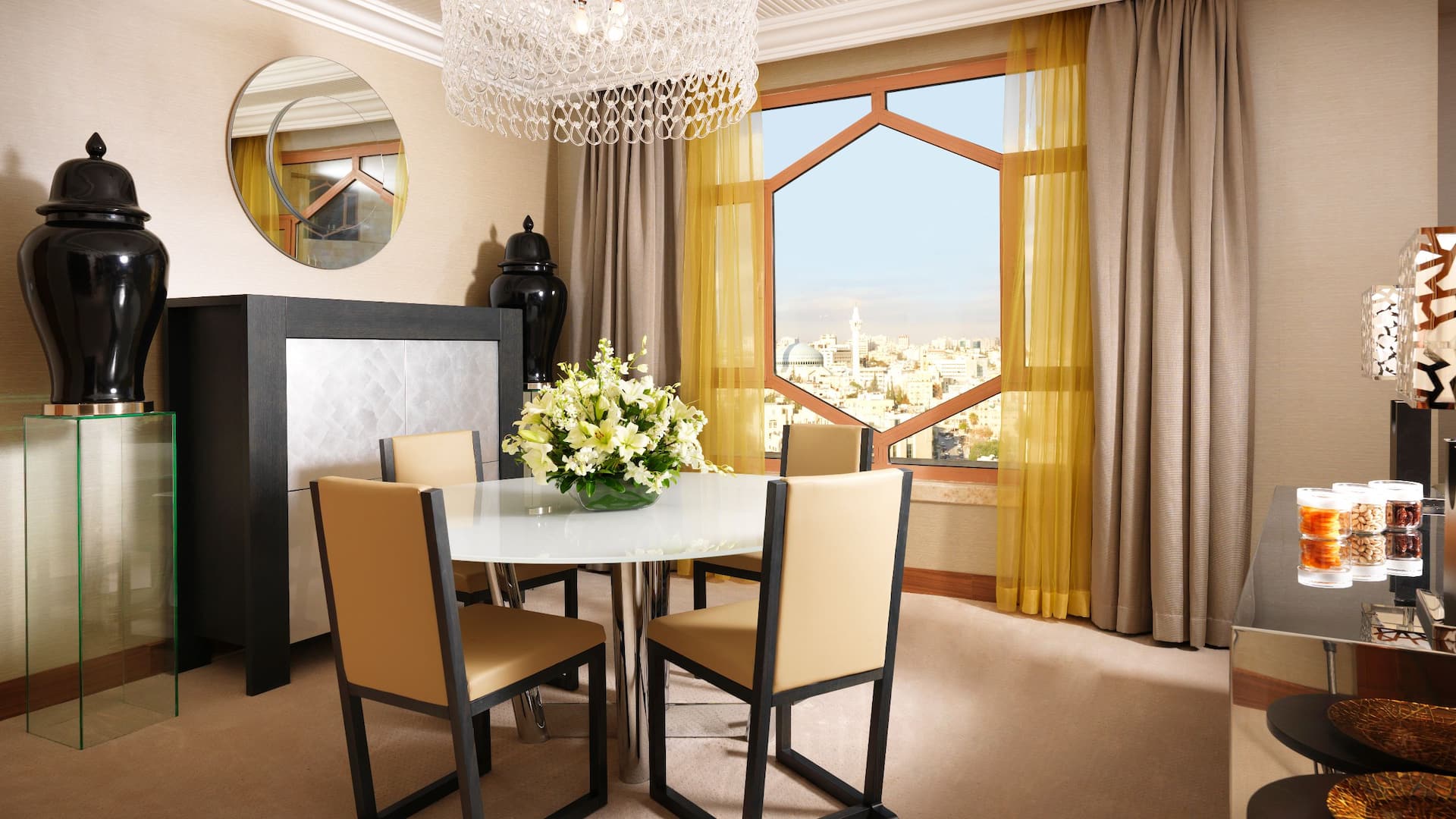 5 de 5 Executive Suite Sitting Room