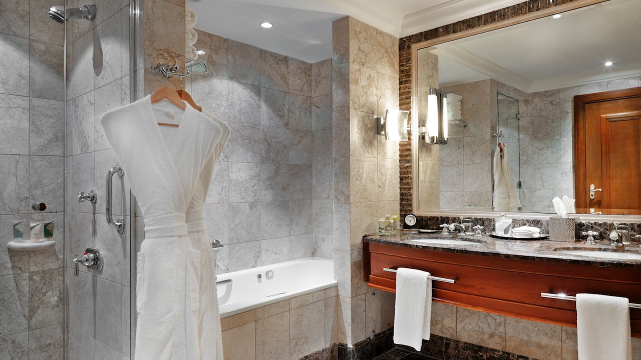 Suite Bathroom Suite Bathroom