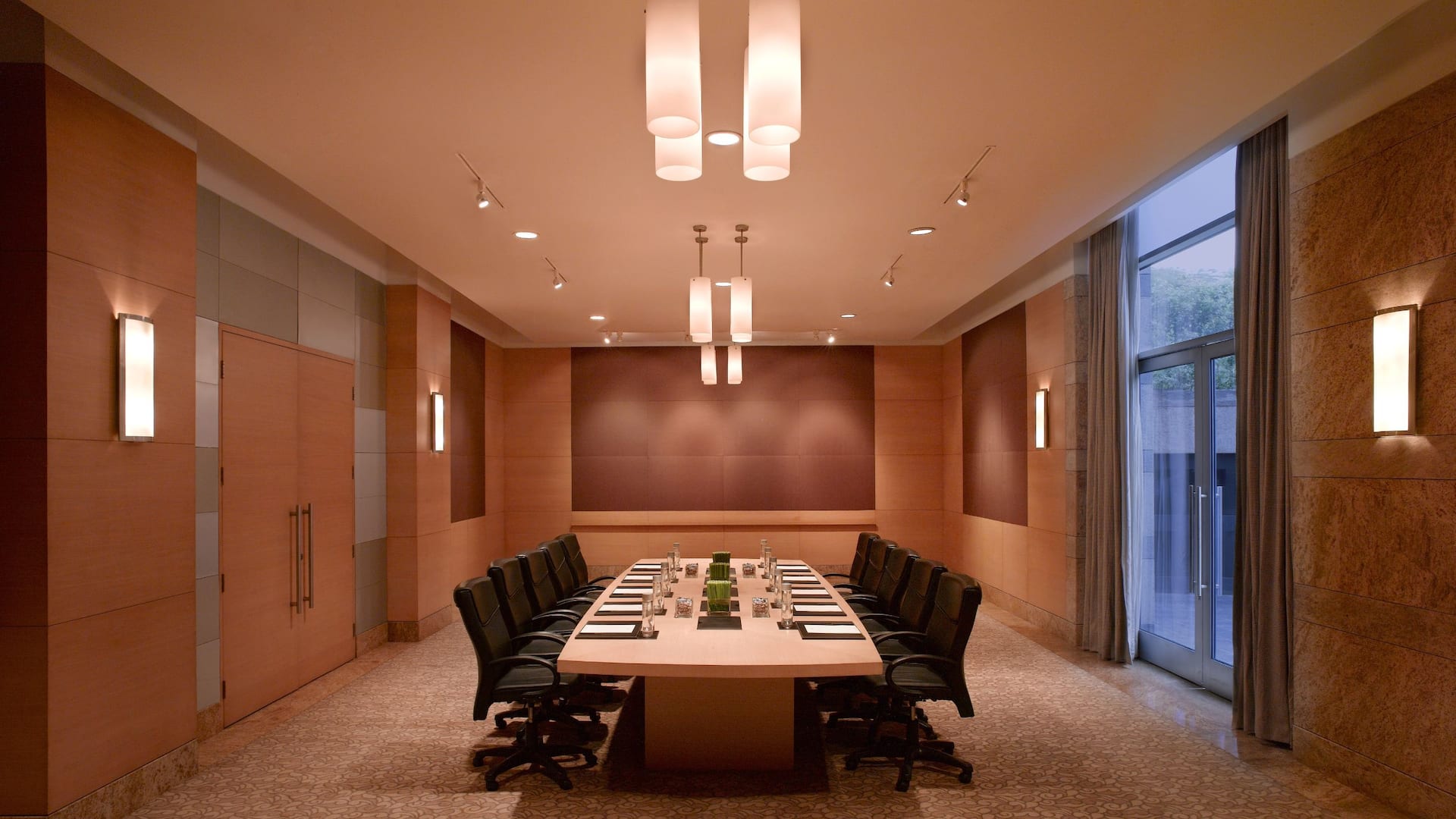 1 of 1 Boardroom | Grand Hyatt Mumbai