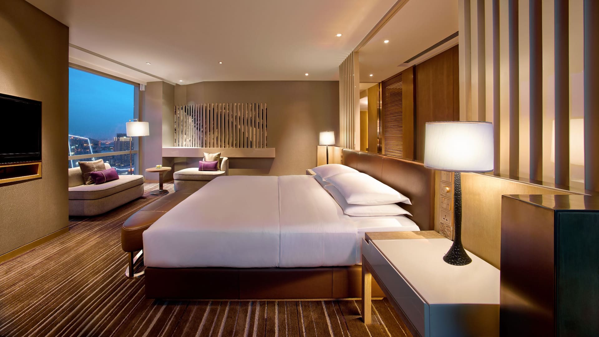 2 of 4 Hyatt Regency Suzhou Regency Suite Bedroom