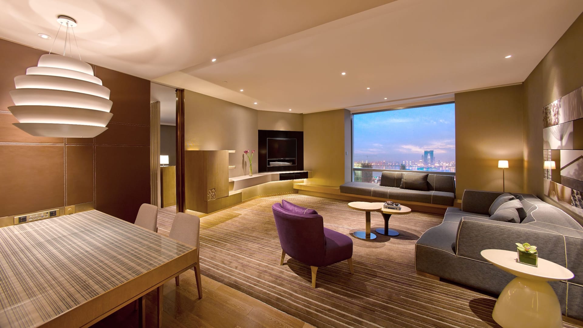 Hyatt Regency Suzhou Regency Suite Livingroom