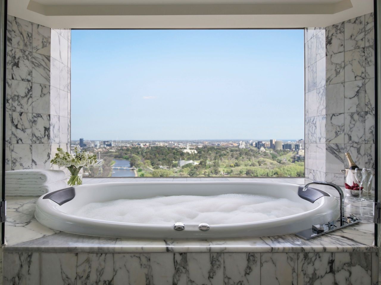 5 Star Luxury Grand Hyatt Melbourne