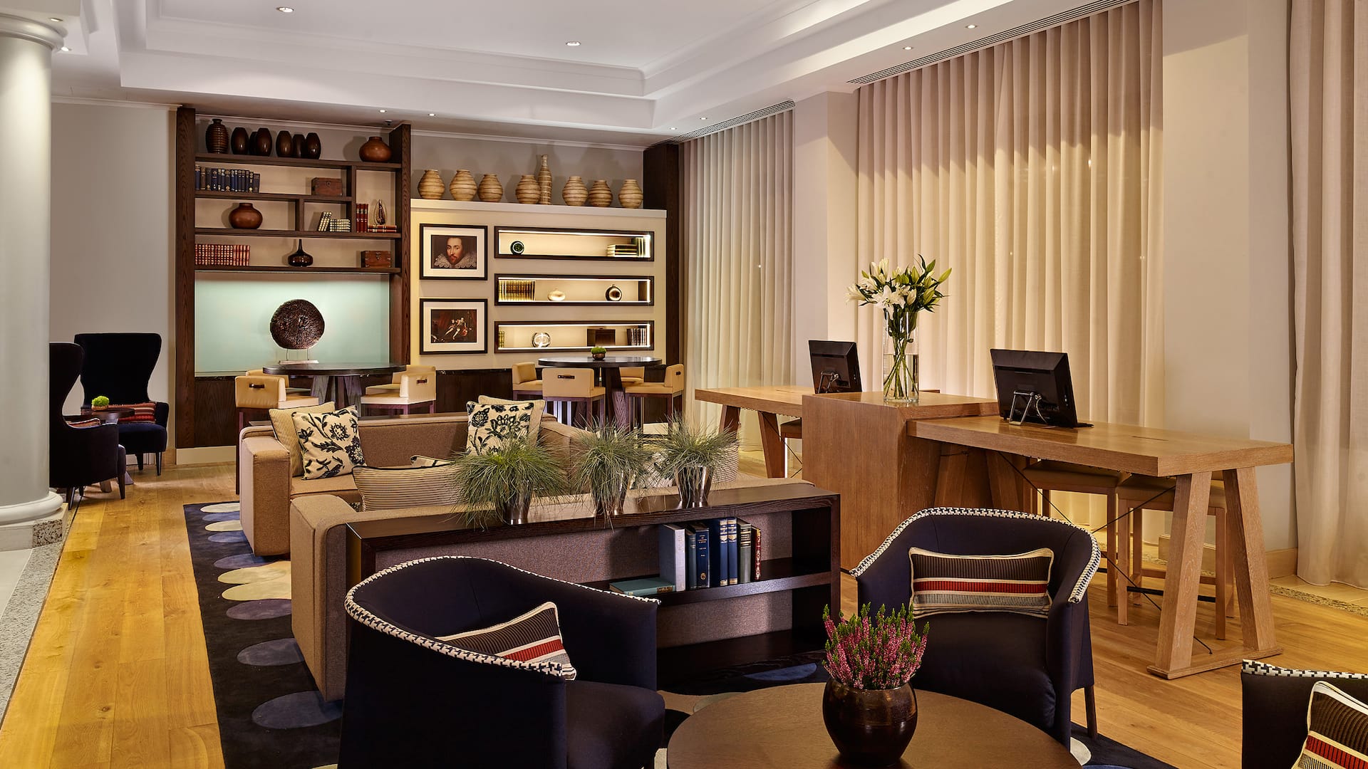 Hyatt Regency Birmingham Lobby Opposite Reception