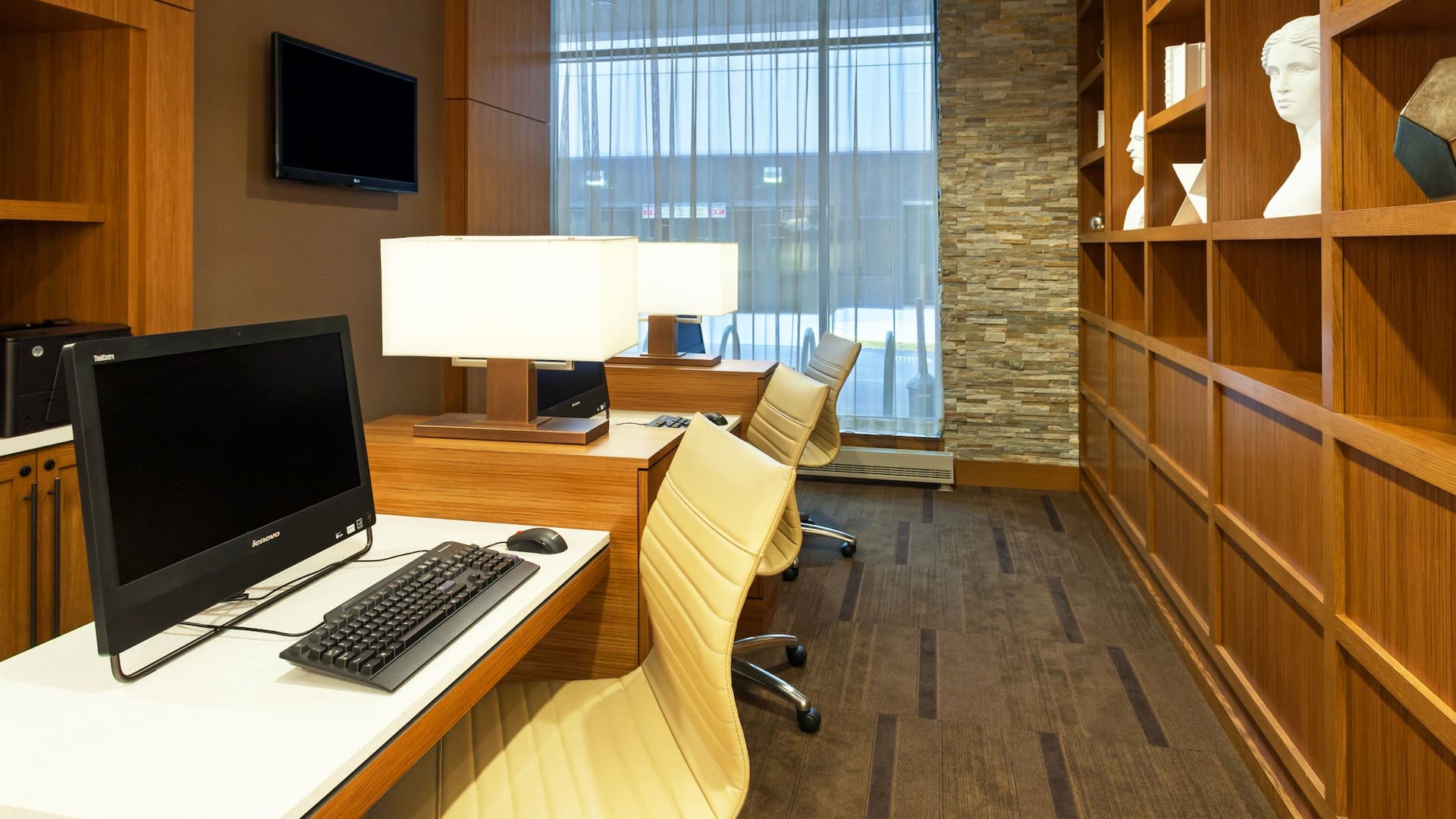 Hyatt Place Bloomington E Room Business Center