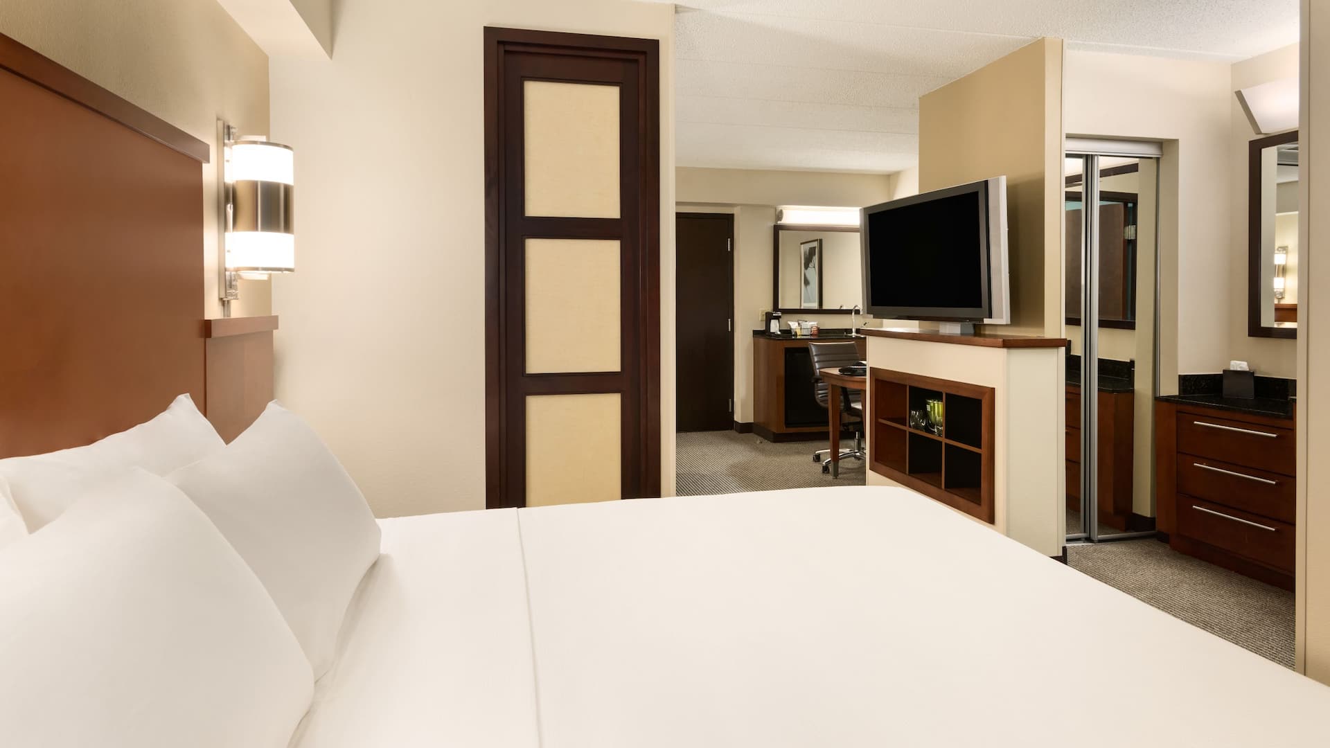 Hyatt Place Baltimore/Owings Mills King Room
