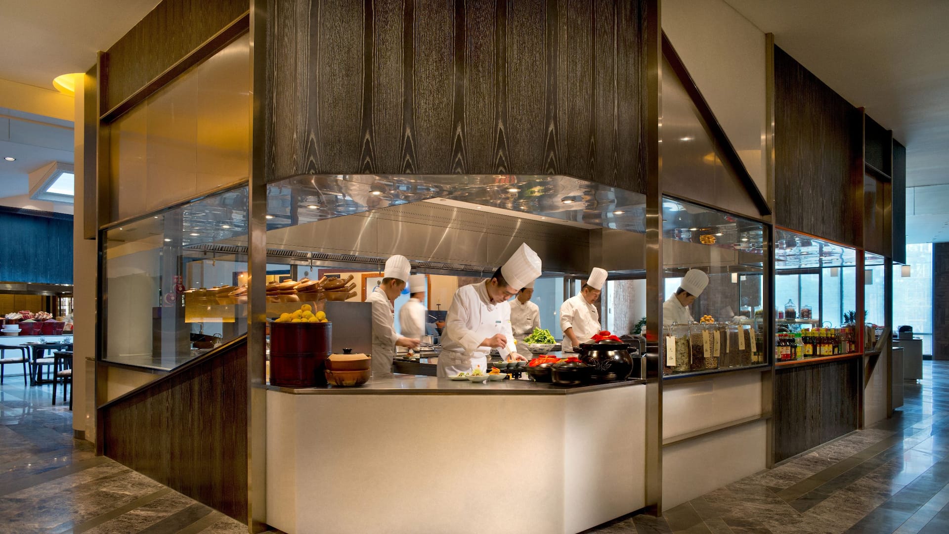 Hyatt Regency Suzhou Hua Chi 88 Open Kitchen