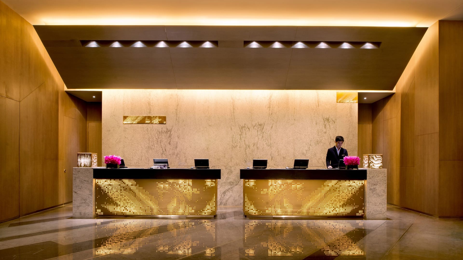 Hyatt Regency Suzhou Lobby Reception
