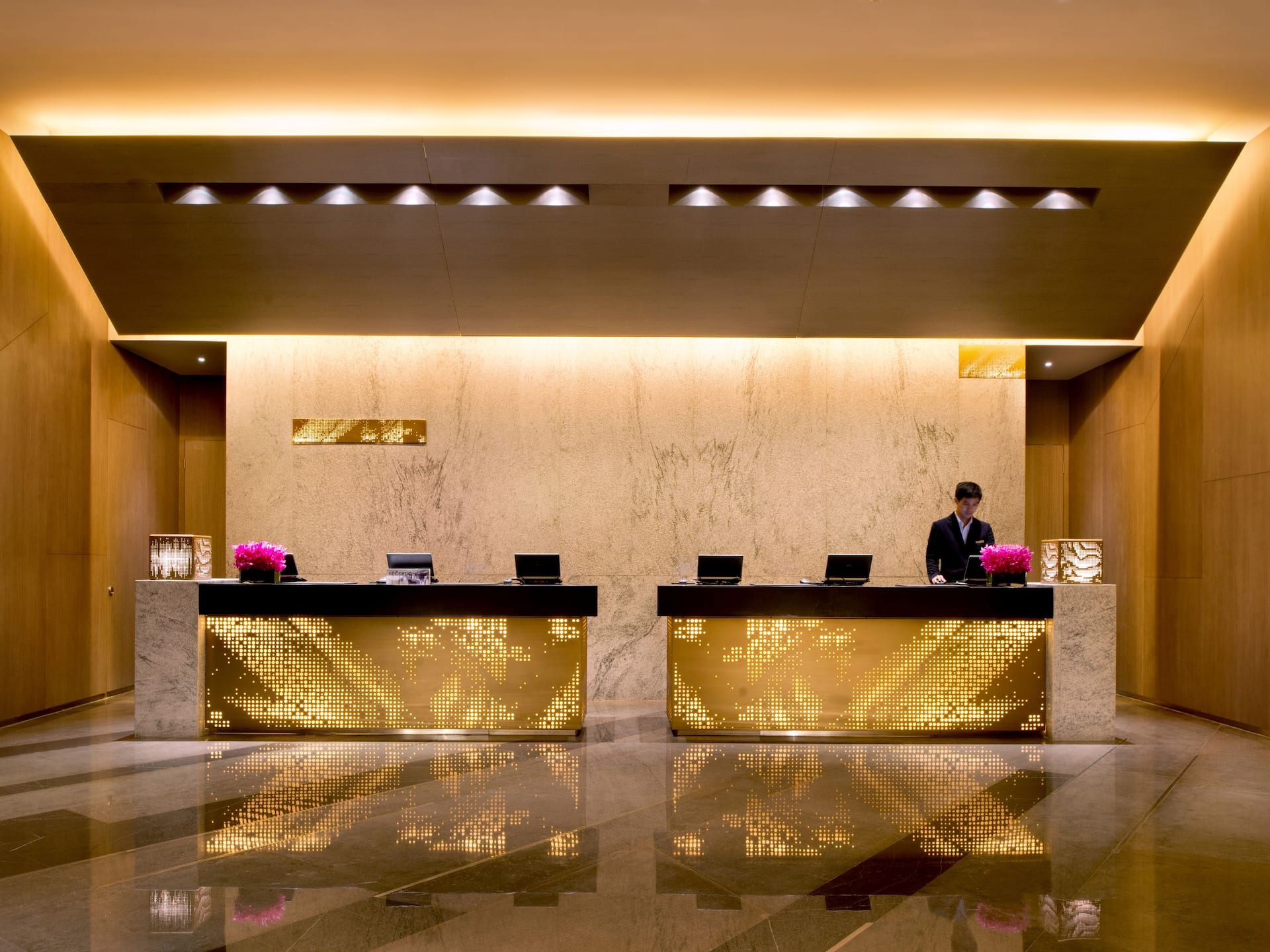 Hyatt Regency Suzhou Lobby Reception