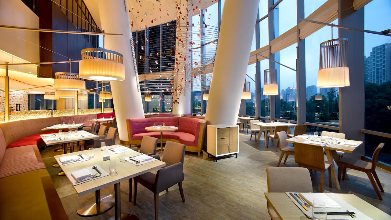 Market Cafe Dining