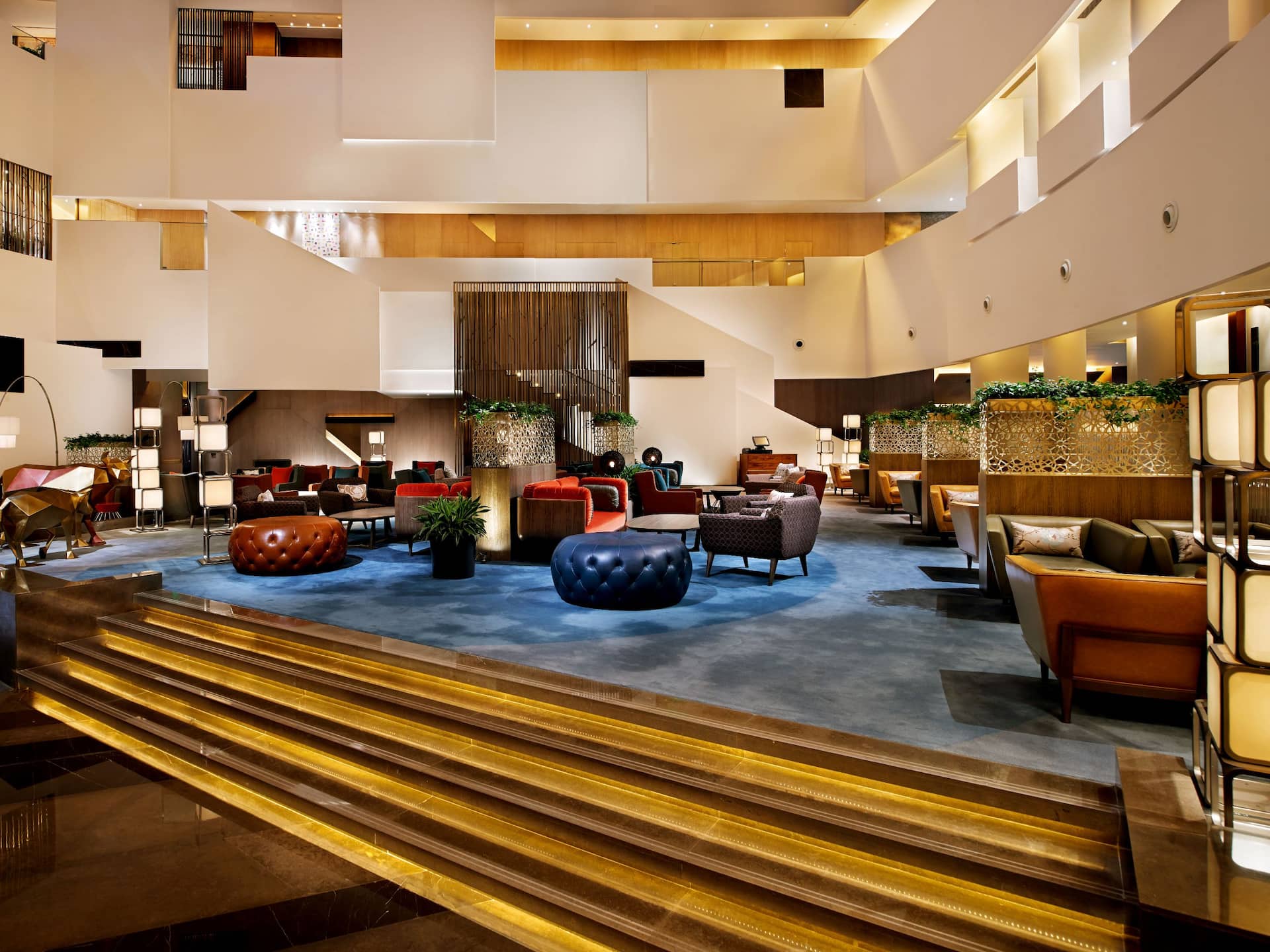 Hyatt Regency Suzhou Atrium Overview