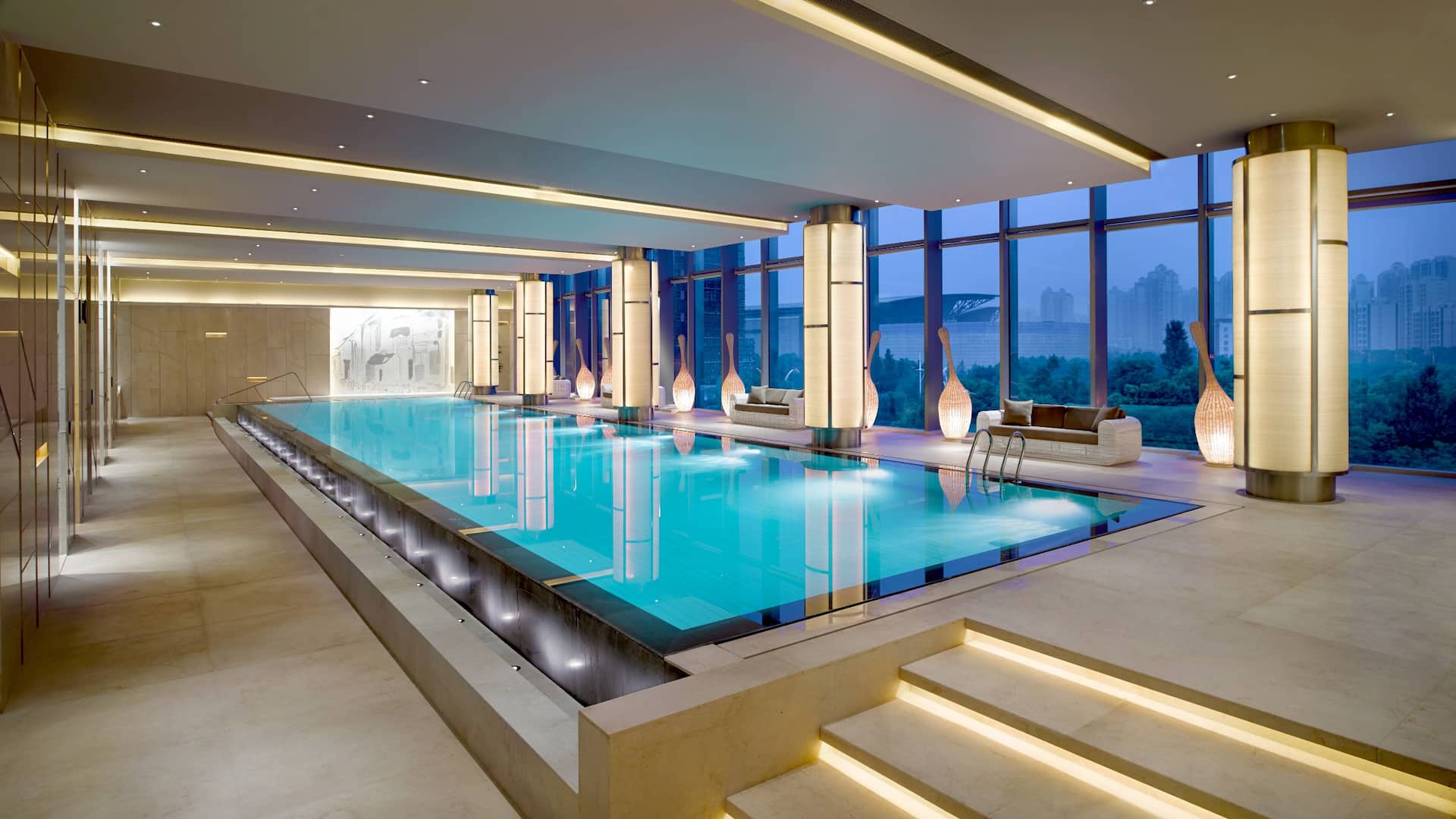 Yue Spa indoor pool