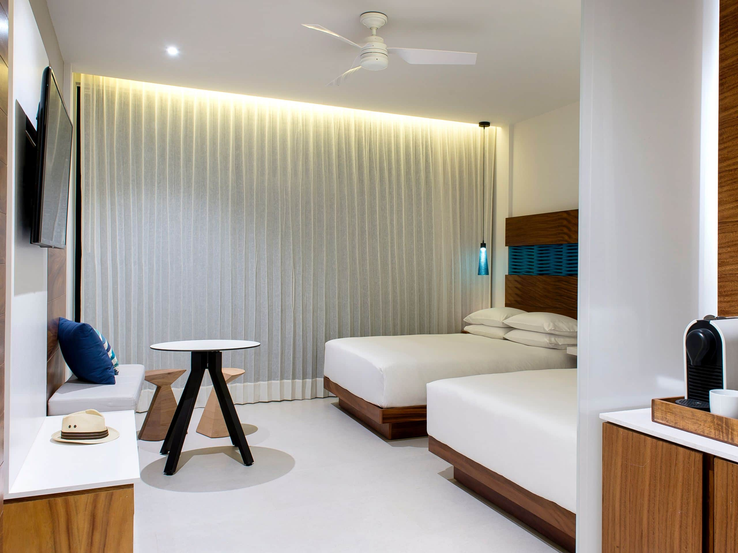 Playa del Carmen Swim-Up Hotel Room | Grand Hyatt Playa del Carmen Resort