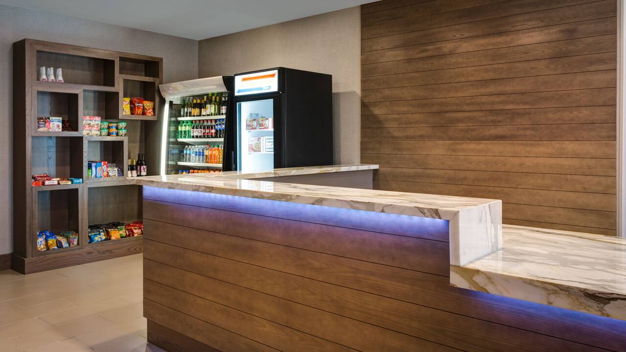 HYATT HOUSE DALLAS/UPTOWN | Front Desk - Guest Market