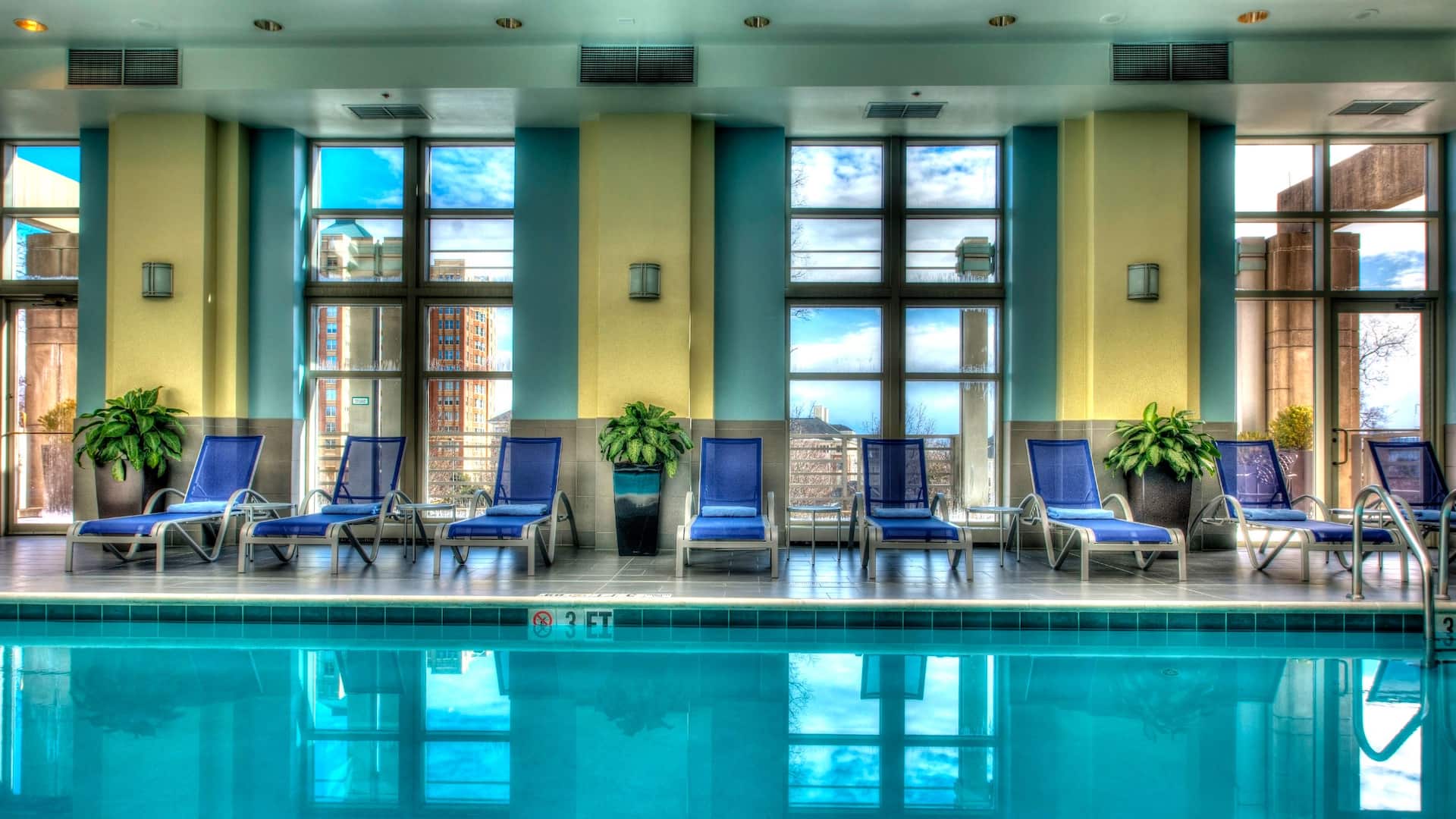 Hyatt Regency Reston Pool