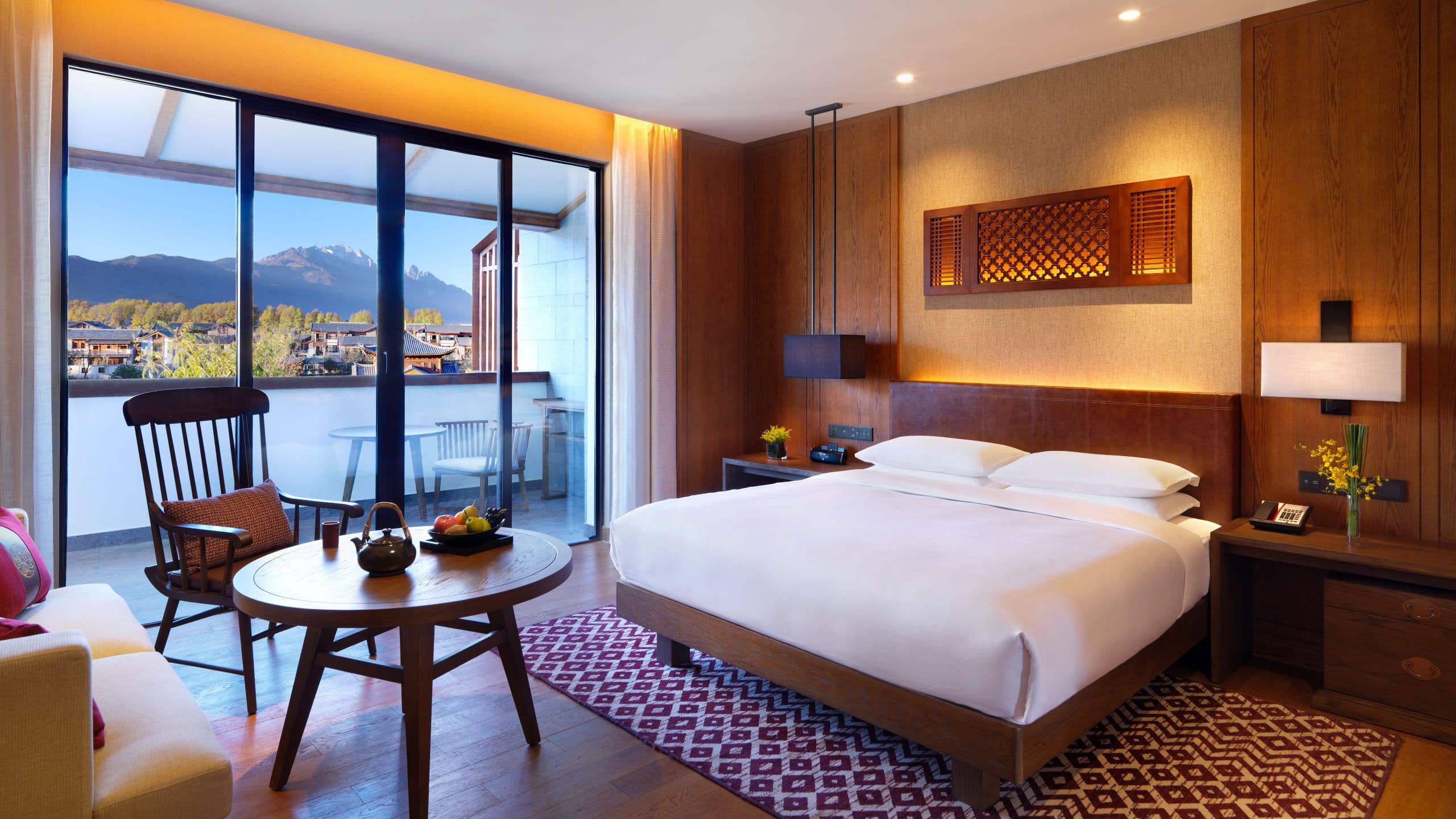 1/1 Jinmao Hotel Lijiang Grand King Room