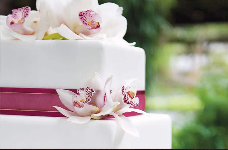 Luxury Weddings and Wedding Cakes at The Grand Hyatt Singapore