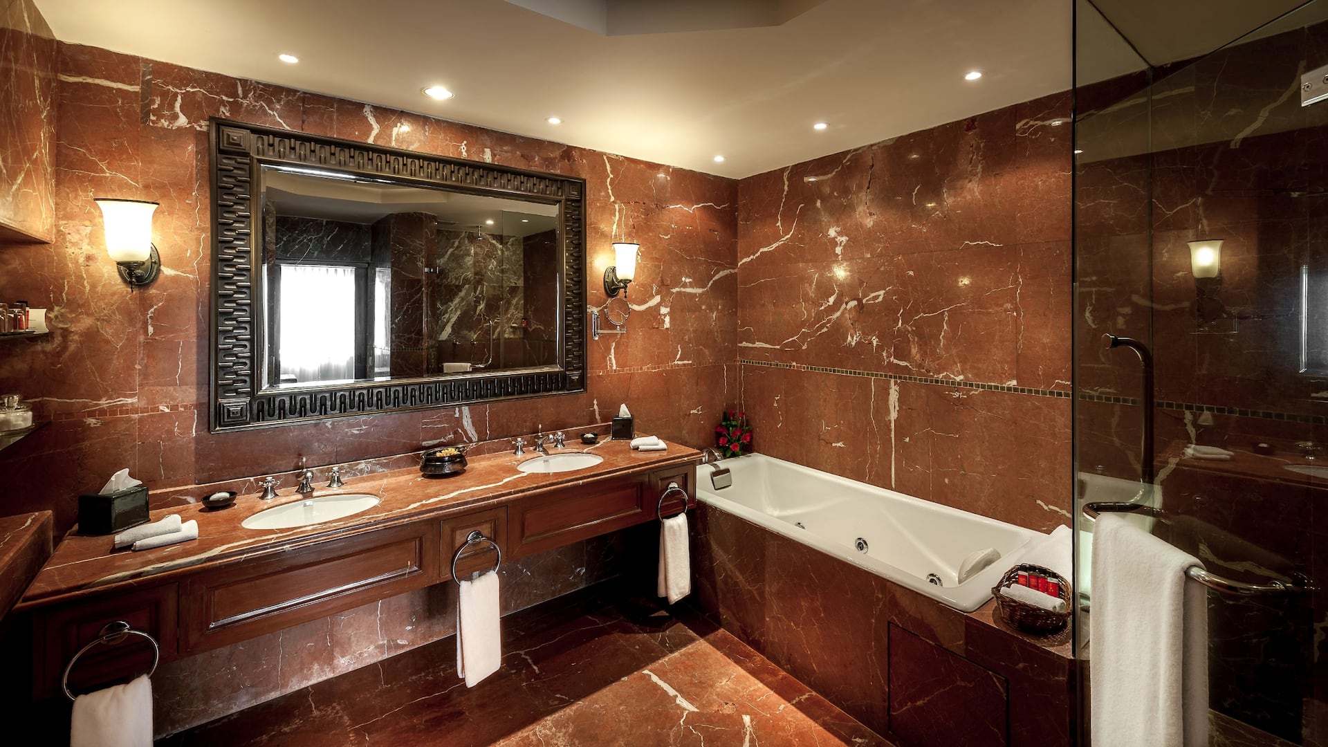 Hyatt Regency Kathmandu Executive Suite Bathroom