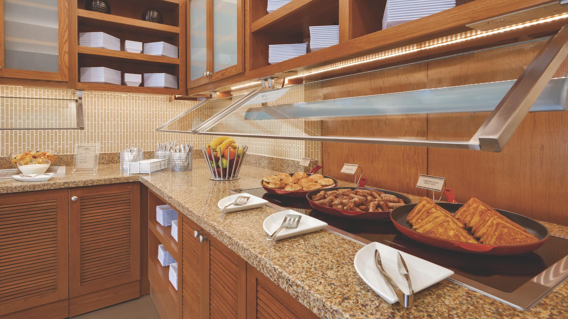 Hyatt Place Houston/The Woodlands Breakfast Buffet Kitchen Skillet