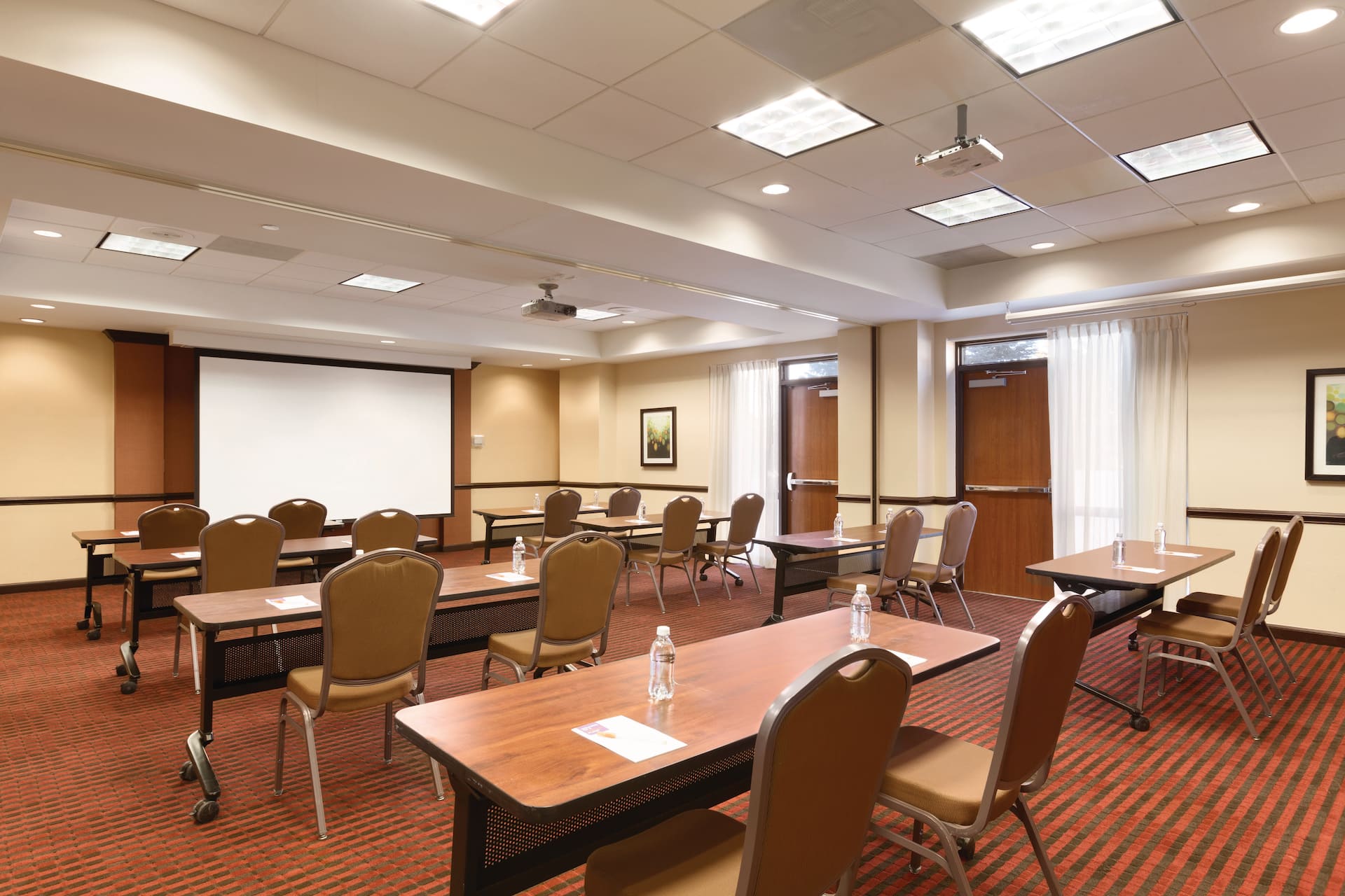 Hyatt Place Chicago/Lombard/Oak Brook Meeting Room
