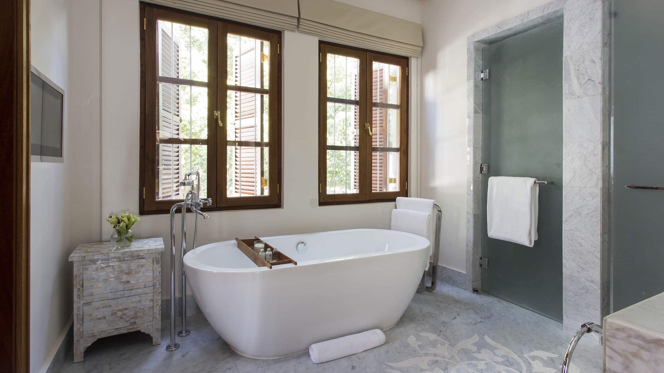 2 из 6 Park Hyatt Zanzibar Park Suite Bathroom