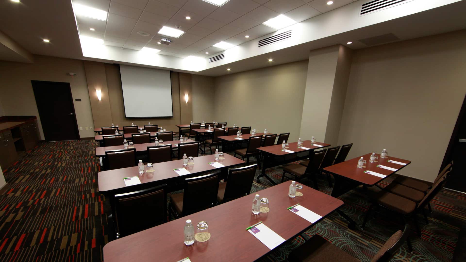 1 of 1 Hyatt Place Tijuana Meeting Room School