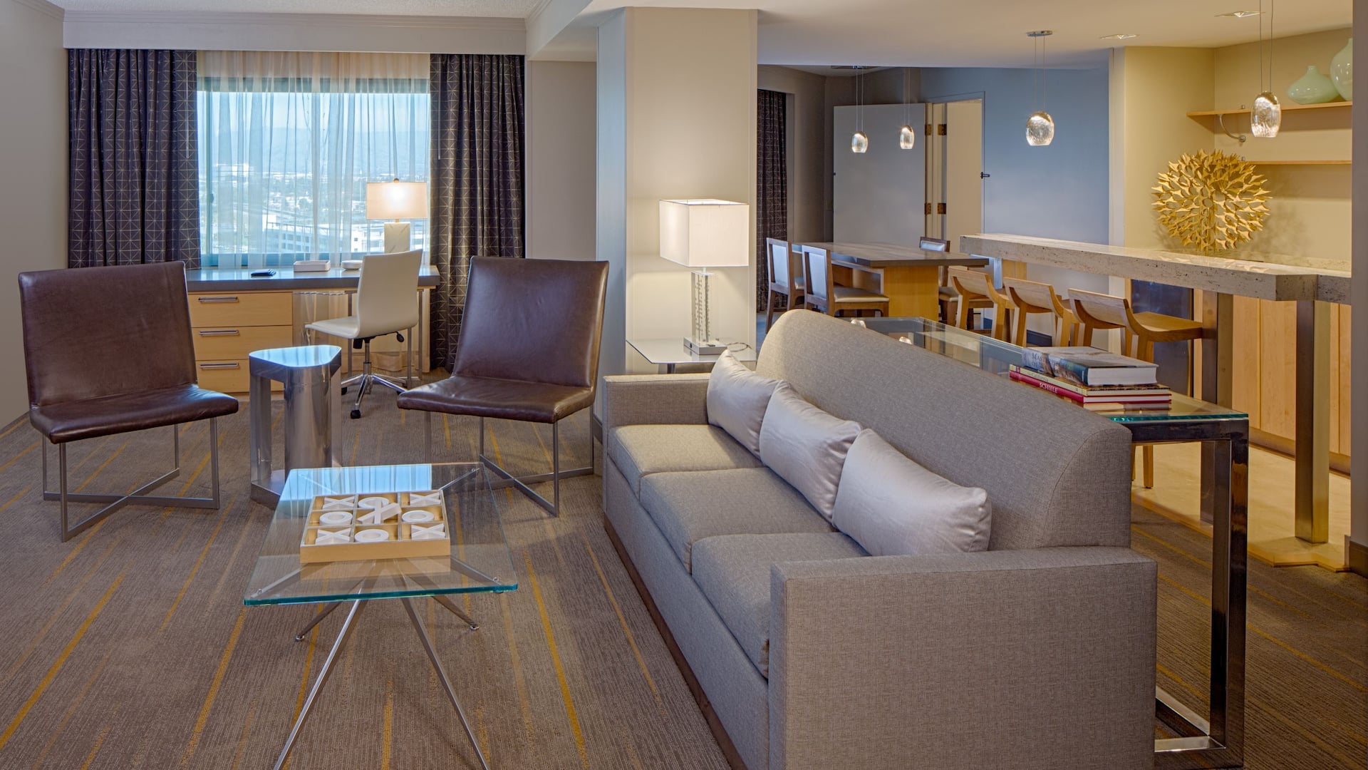 Hyatt Regency Santa Clara Suite
