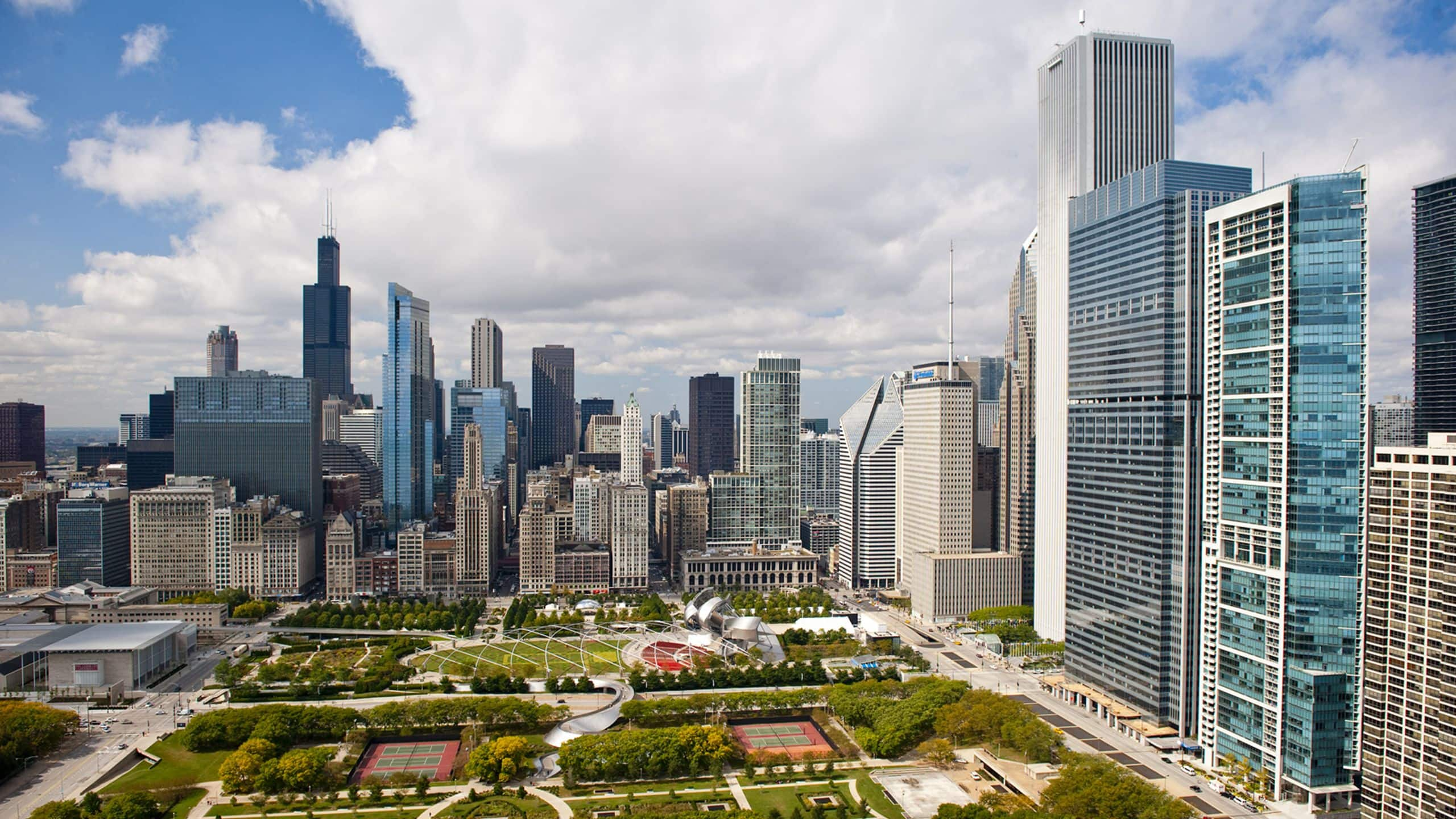 Upscale Hotel In The Heart Of Downtown Chicago I Hyatt Place Chicago   Hyatt Place Chicago Downtown The Loop P001 Aerial Millennium Park.16x9 