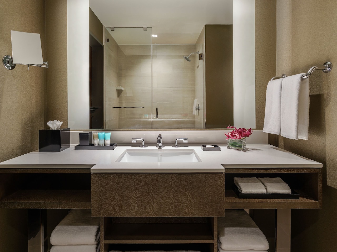 Standard Bathroom Vanity Hyatt Regency Tysons Corner Center 